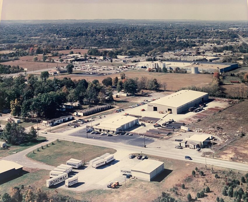 bg-accordion-image-1@2x